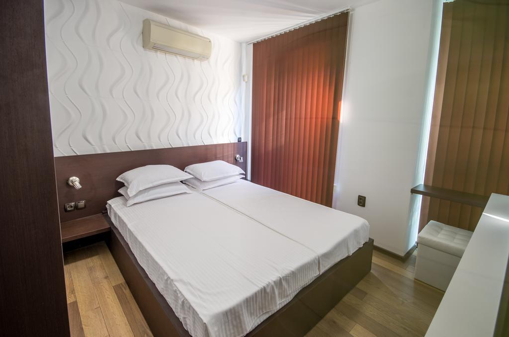 City Apartments La Casa Varna Extérieur photo